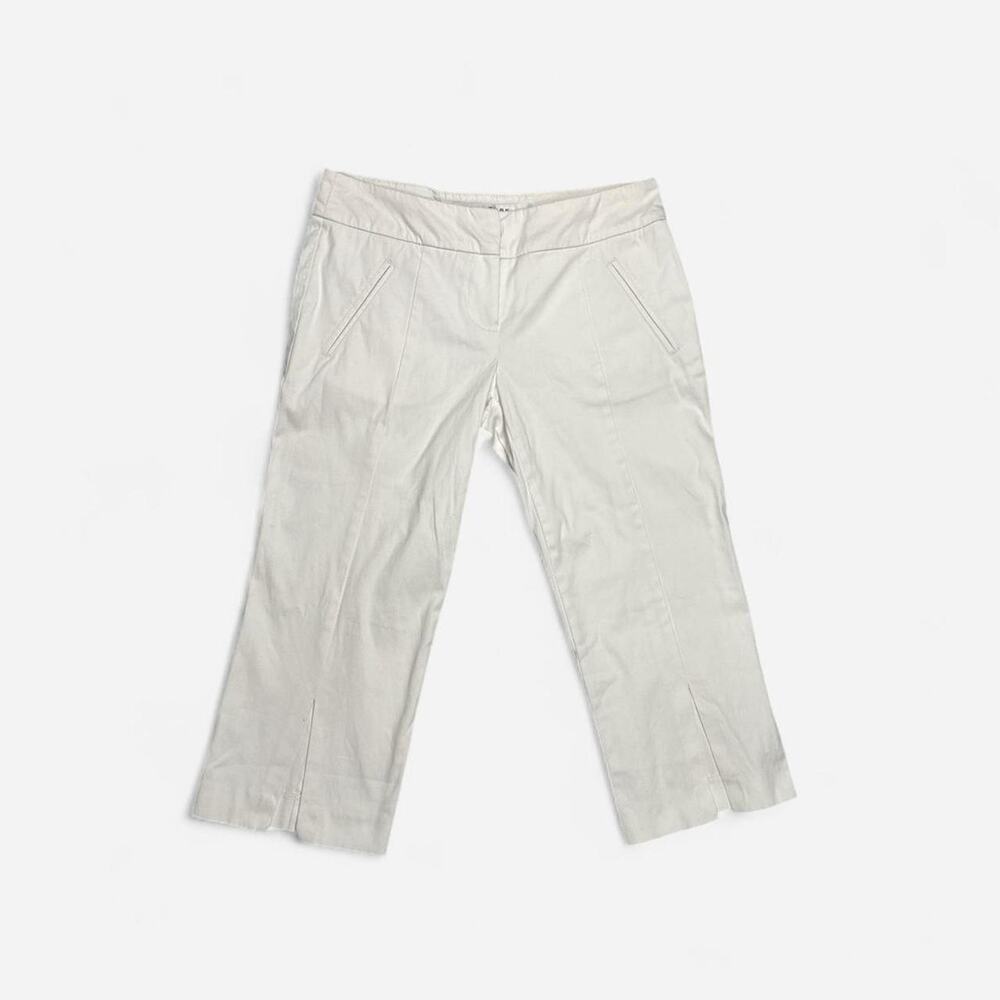 Trina Turk Los Angeles white low rise fitted capris - size 4